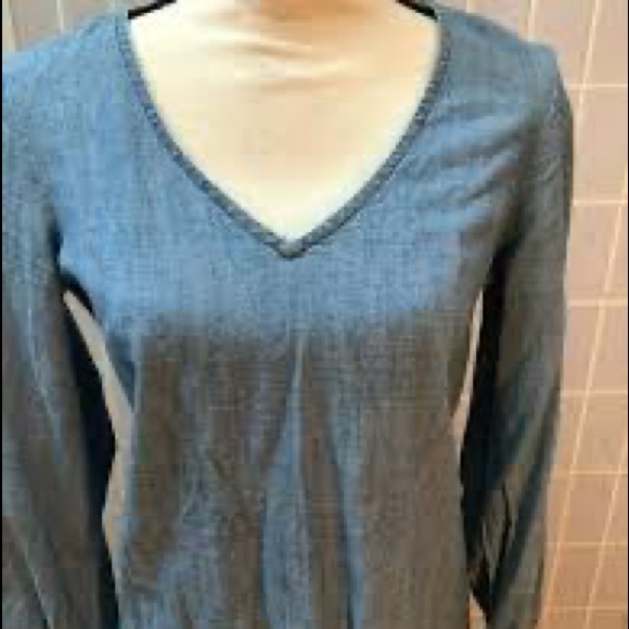 Great, versatile Small denim J. Crew Dress with matching belt. - Picture 8 of 8